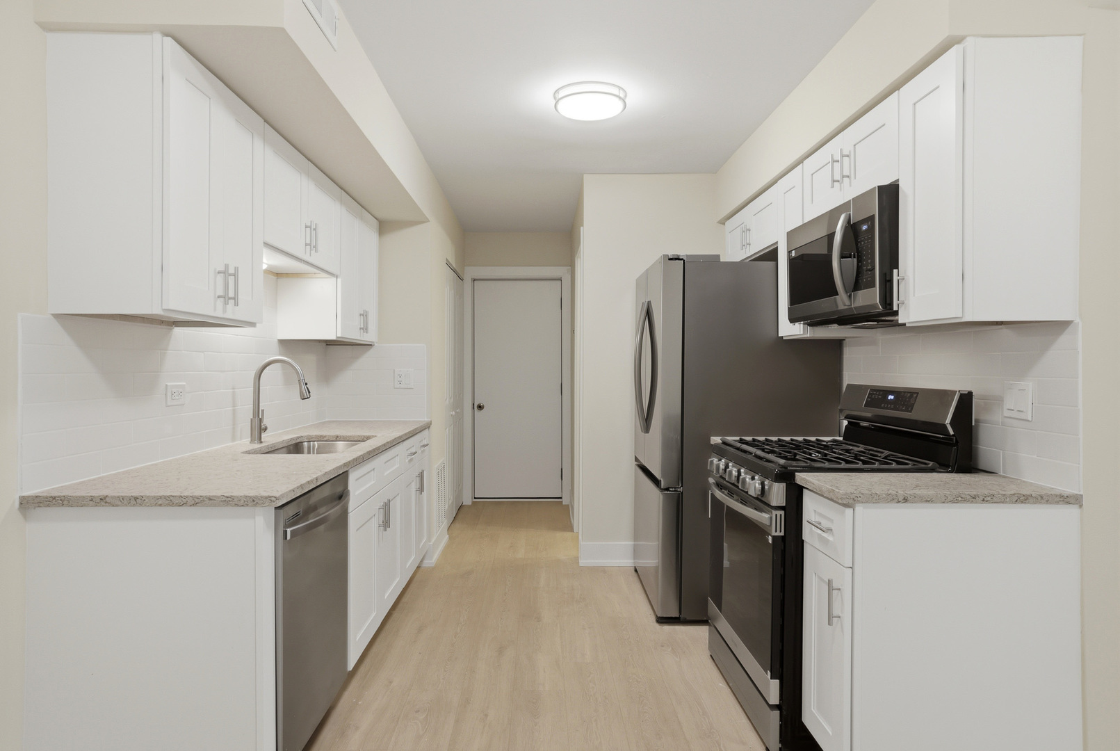 763 Wellington Avenue #763, Elk Grove Village, IL 60007