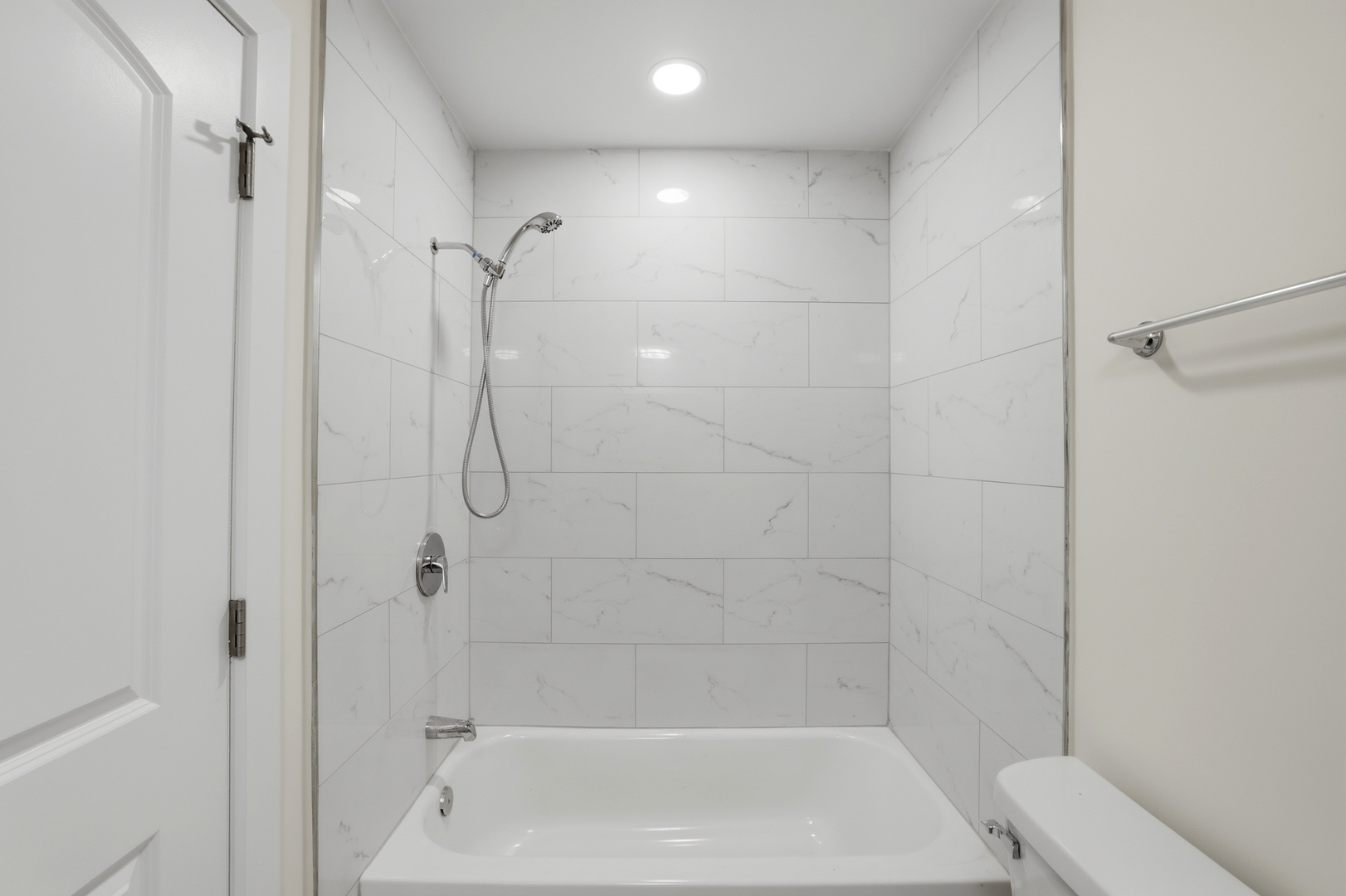 763 Wellington Avenue #763, Elk Grove Village, IL 60007