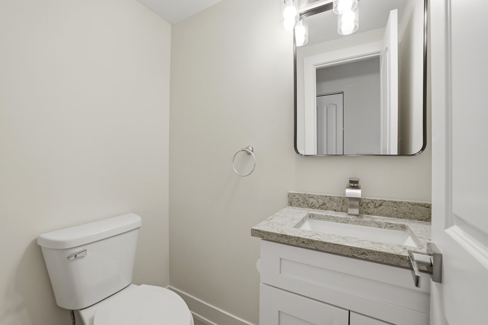 763 Wellington Avenue #763, Elk Grove Village, IL 60007