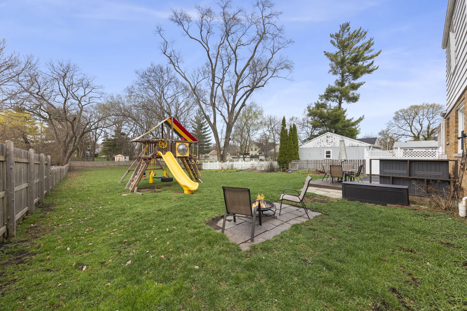 218 S Fairfield Avenue, Lombard, IL 60148