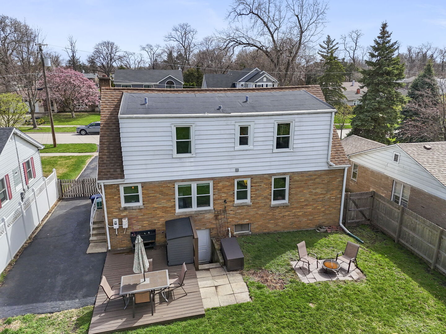 218 S Fairfield Avenue, Lombard, IL 60148