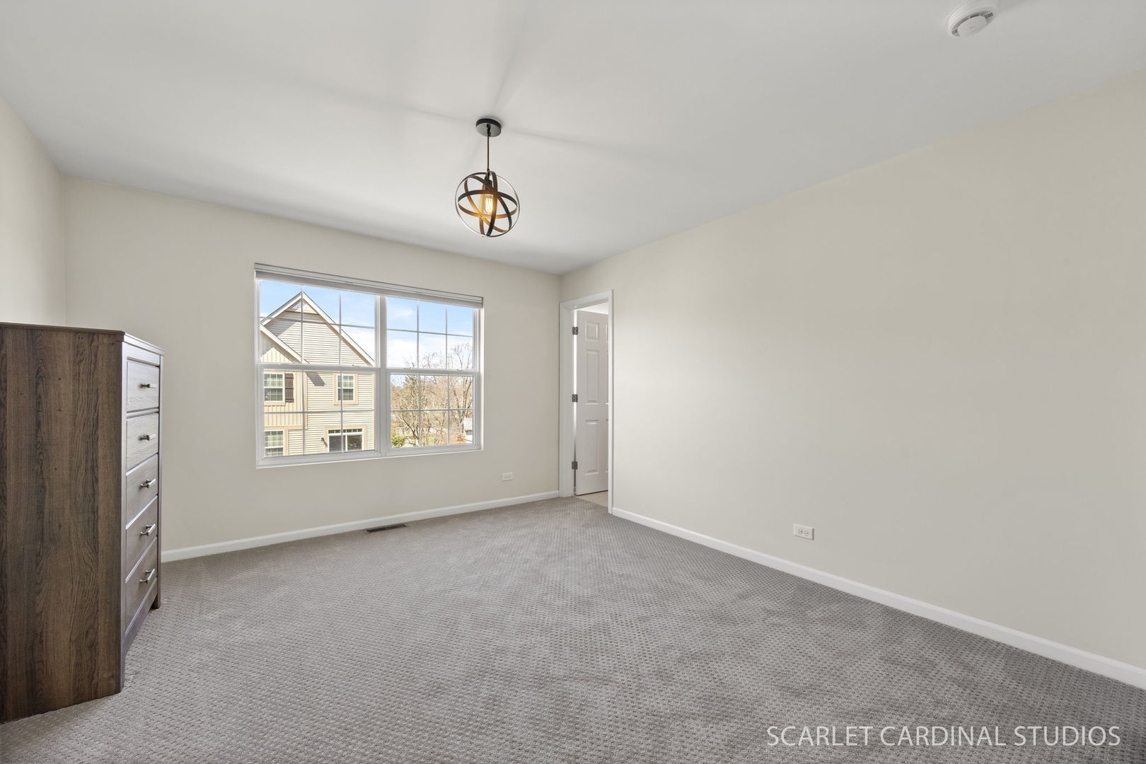 259 Bennett Drive, Carol Stream, IL 60188