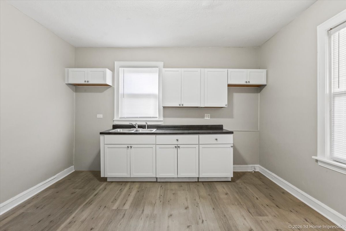 6318 S Fairfield Avenue, Chicago, IL 60629