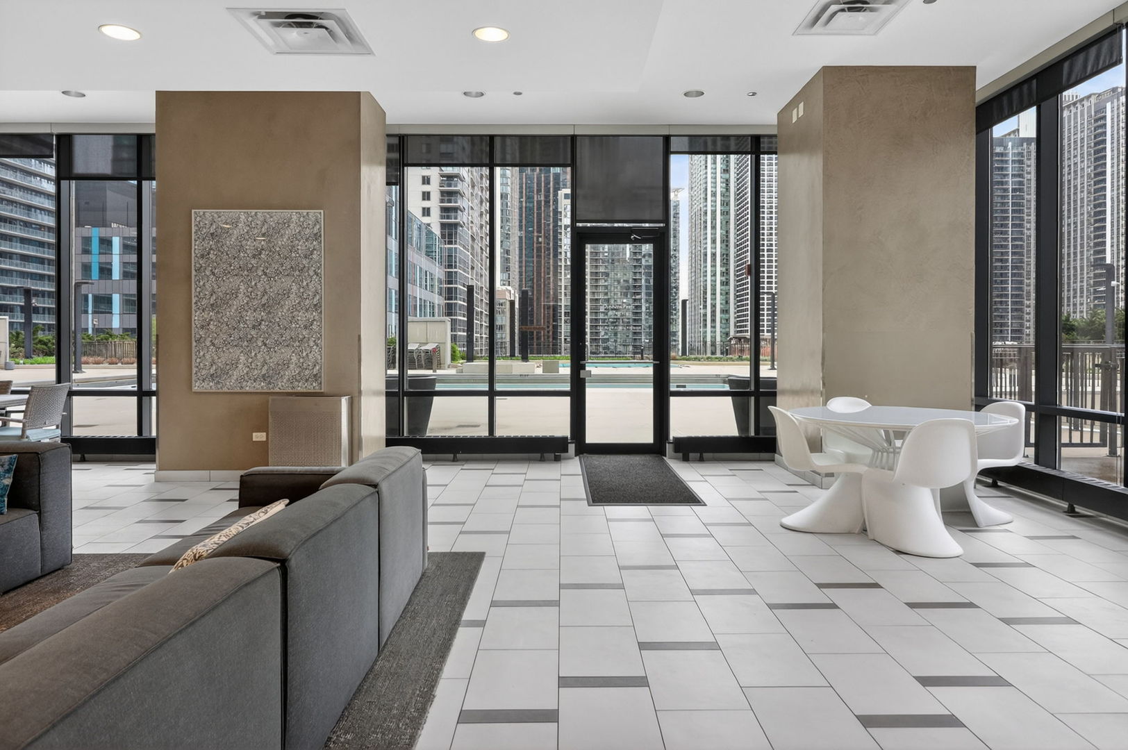 225 N Columbus Drive #5411, Chicago, IL 60601