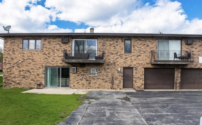 5739 129th Street #1B, Crestwood, IL 60418