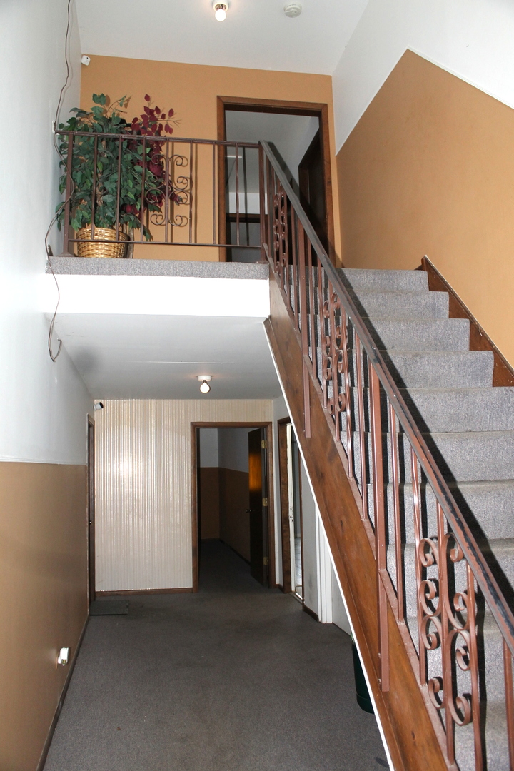 5739 129th Street #1B, Crestwood, IL 60418