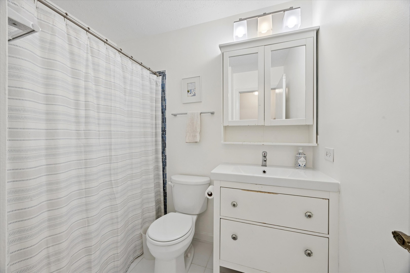 2286 Weatherford Lane, Naperville, IL 60565