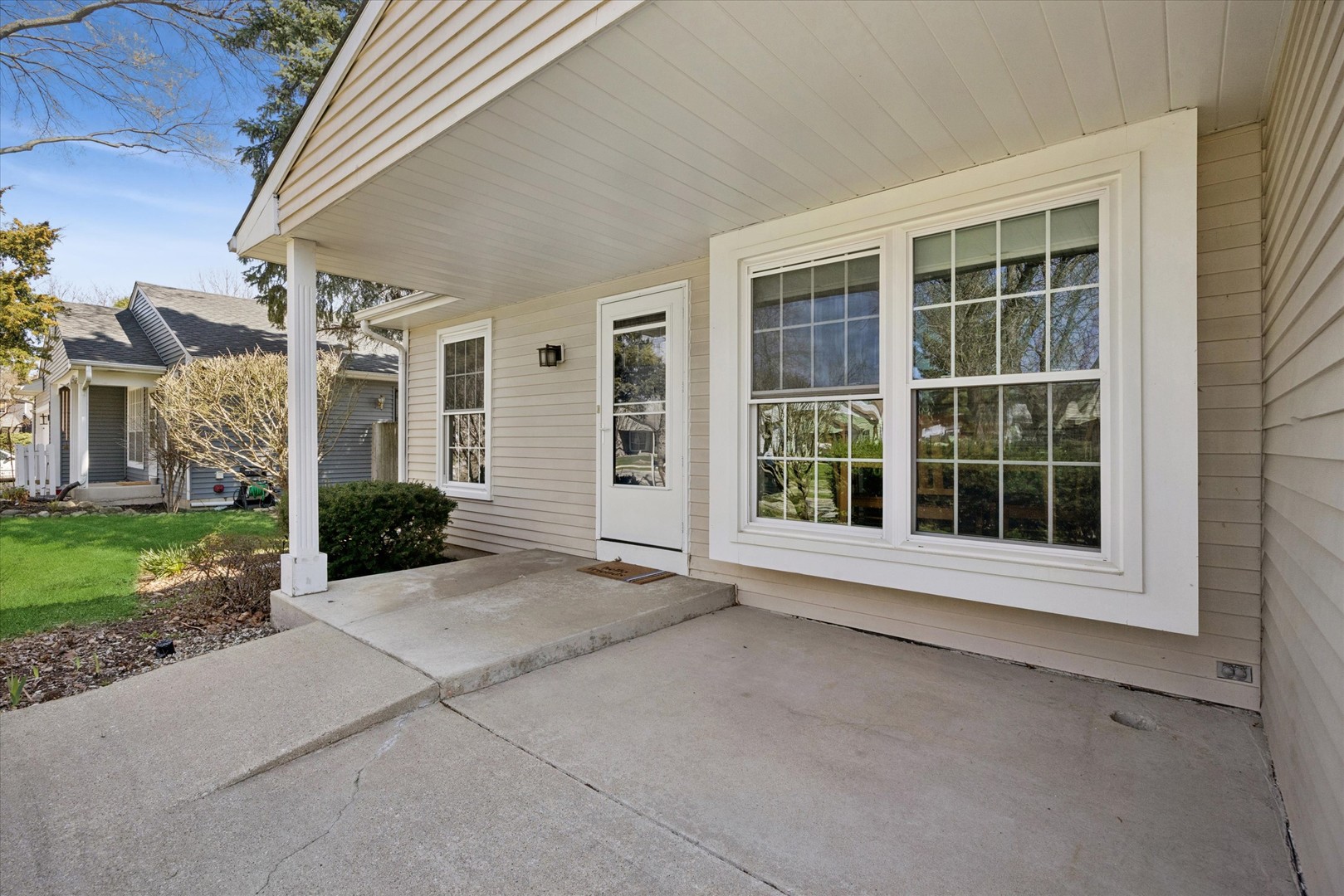 2286 Weatherford Lane, Naperville, IL 60565