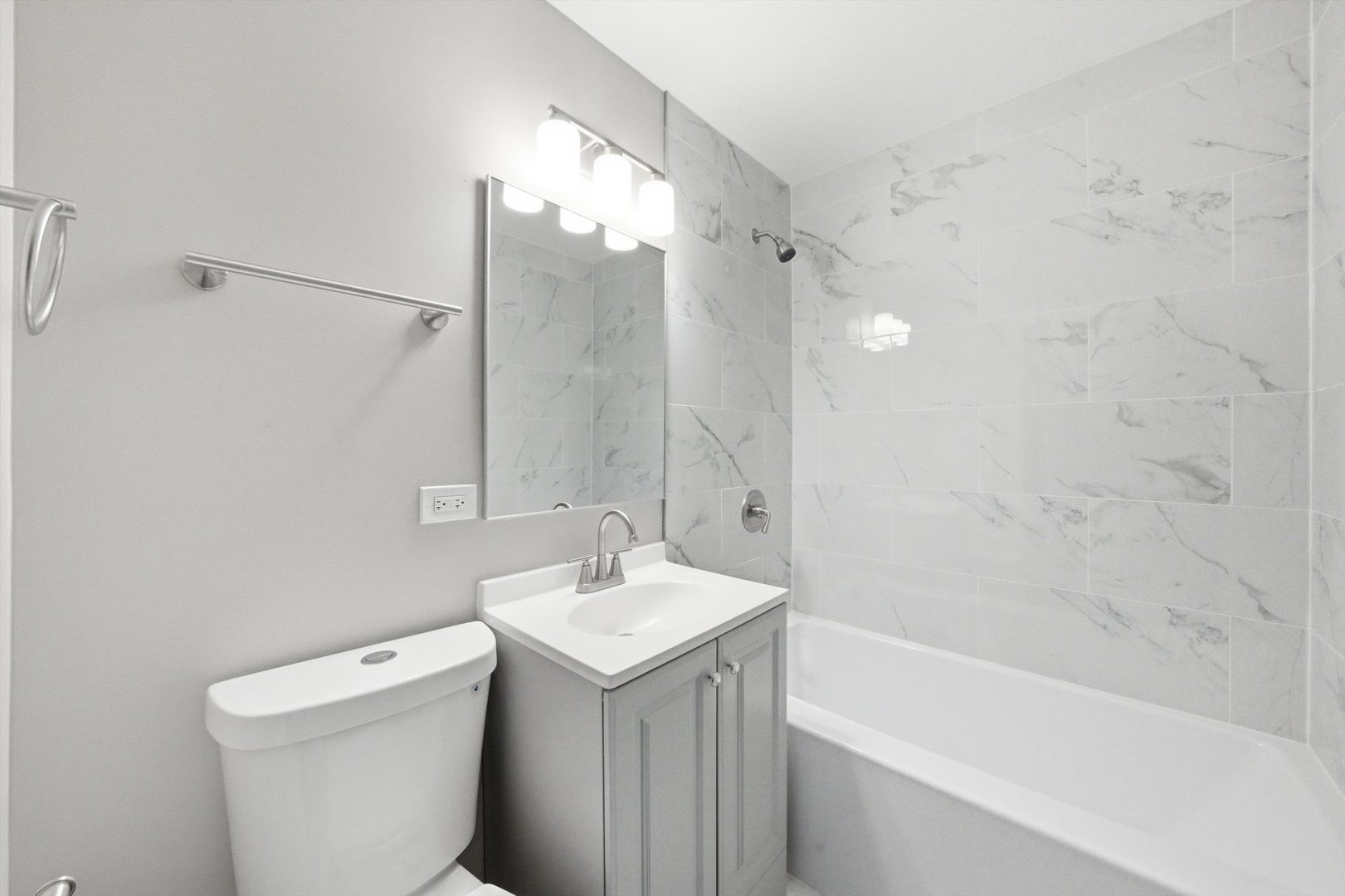 21618 Gailine Avenue, Sauk Village, IL 60411