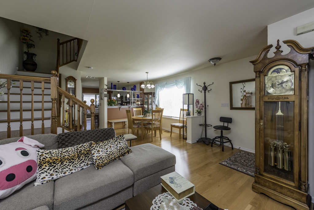 783 S Providence Lane, Round Lake, IL 60073