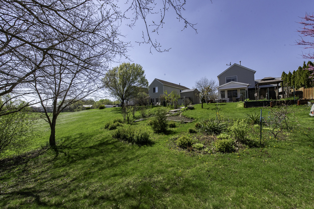 783 S Providence Lane, Round Lake, IL 60073