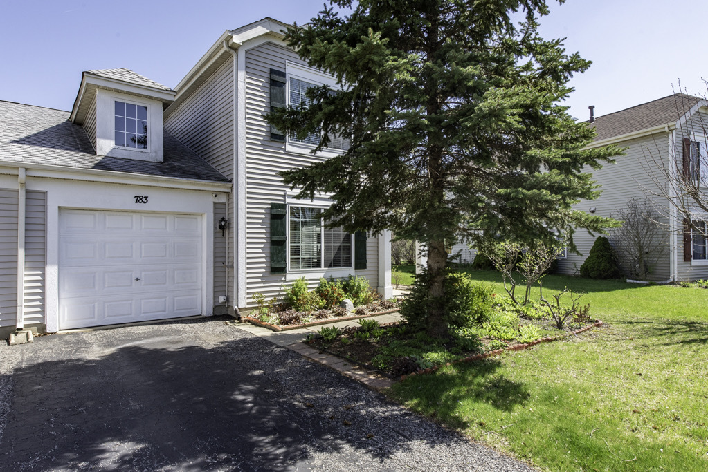 783 S Providence Lane, Round Lake, IL 60073