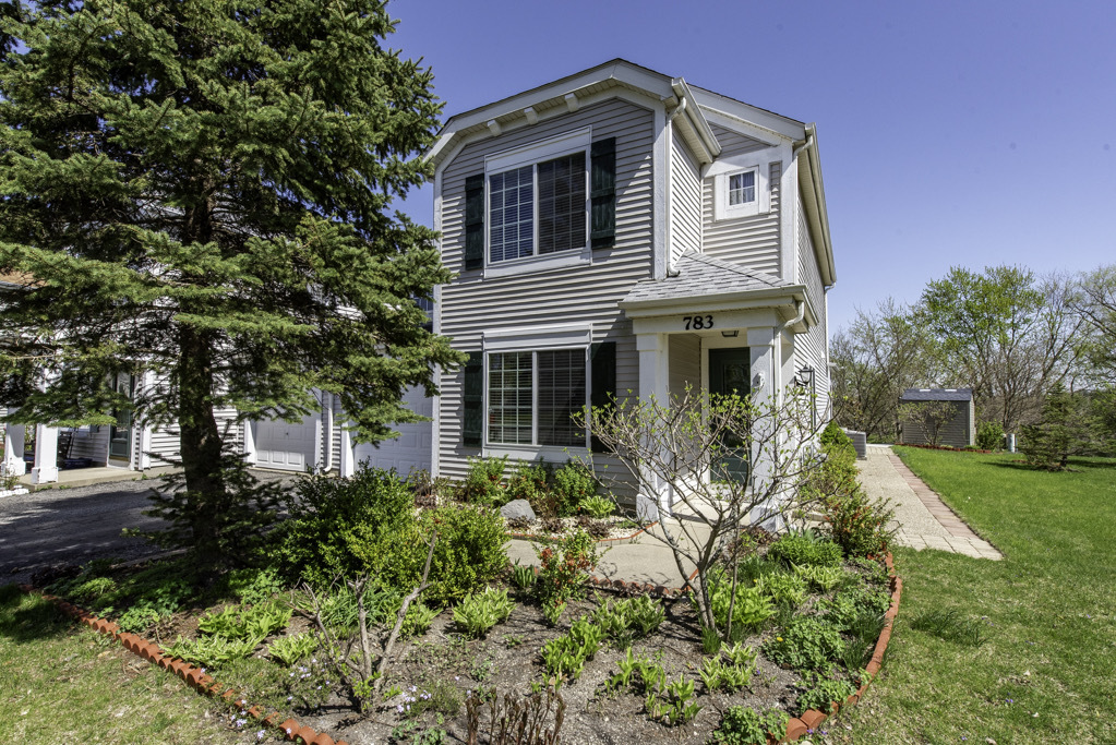 783 S Providence Lane, Round Lake, IL 60073