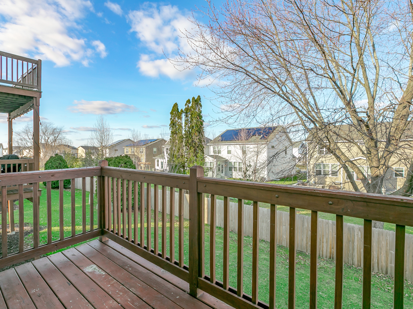 2331 Overlook Court, Naperville, IL 60563