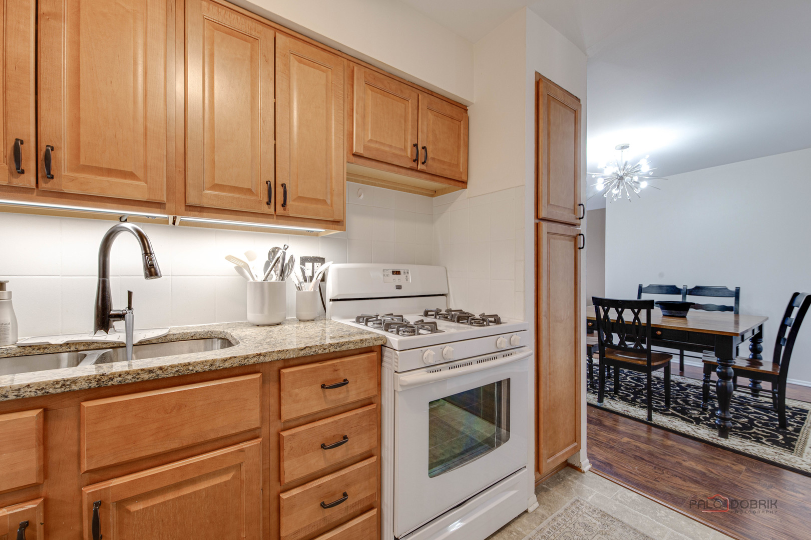 5506 LINCOLN Avenue #A521, Morton Grove, IL 60053