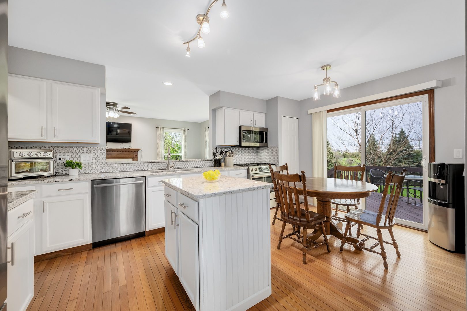 Bolingbrook, IL 60440