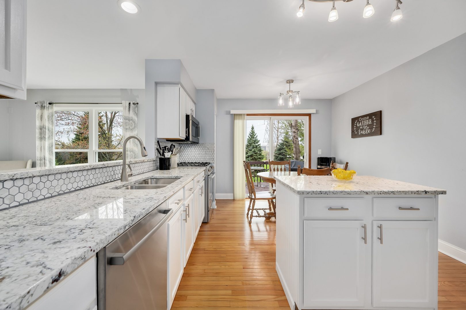 Bolingbrook, IL 60440