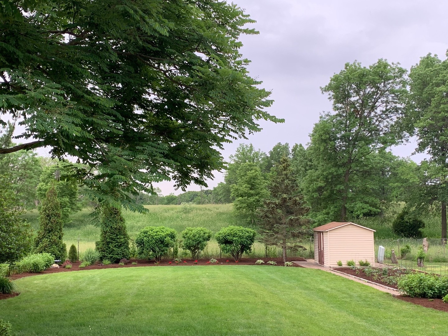 2340 Appleby Drive, Wheaton, IL 60189