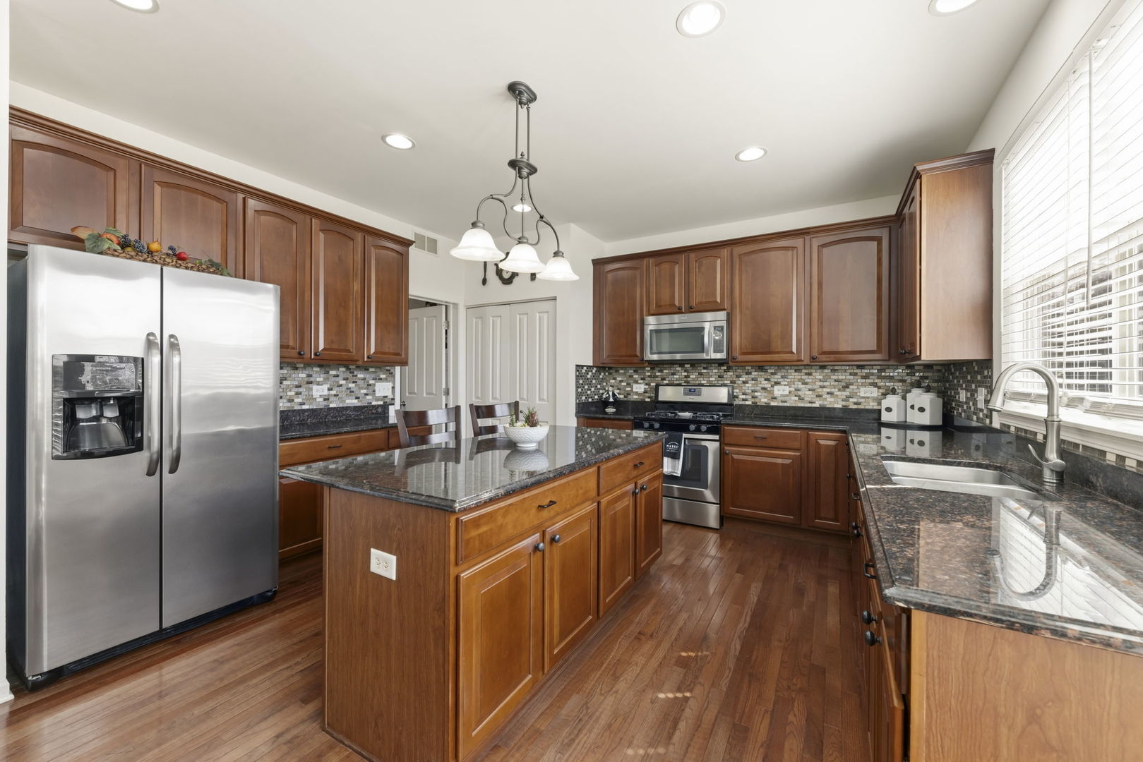 12937 Grande Poplar Circle, Plainfield, IL 60585