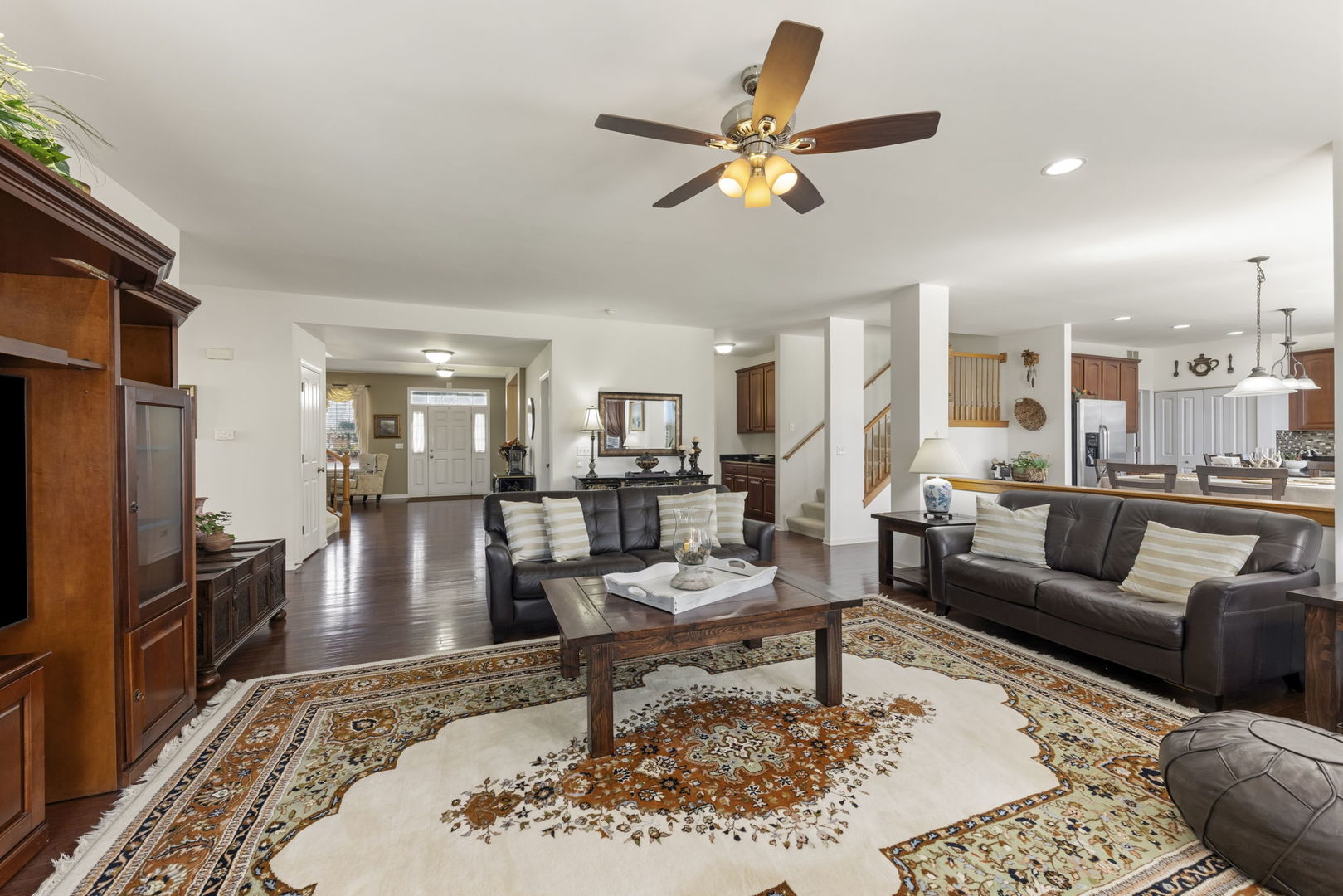 12937 Grande Poplar Circle, Plainfield, IL 60585