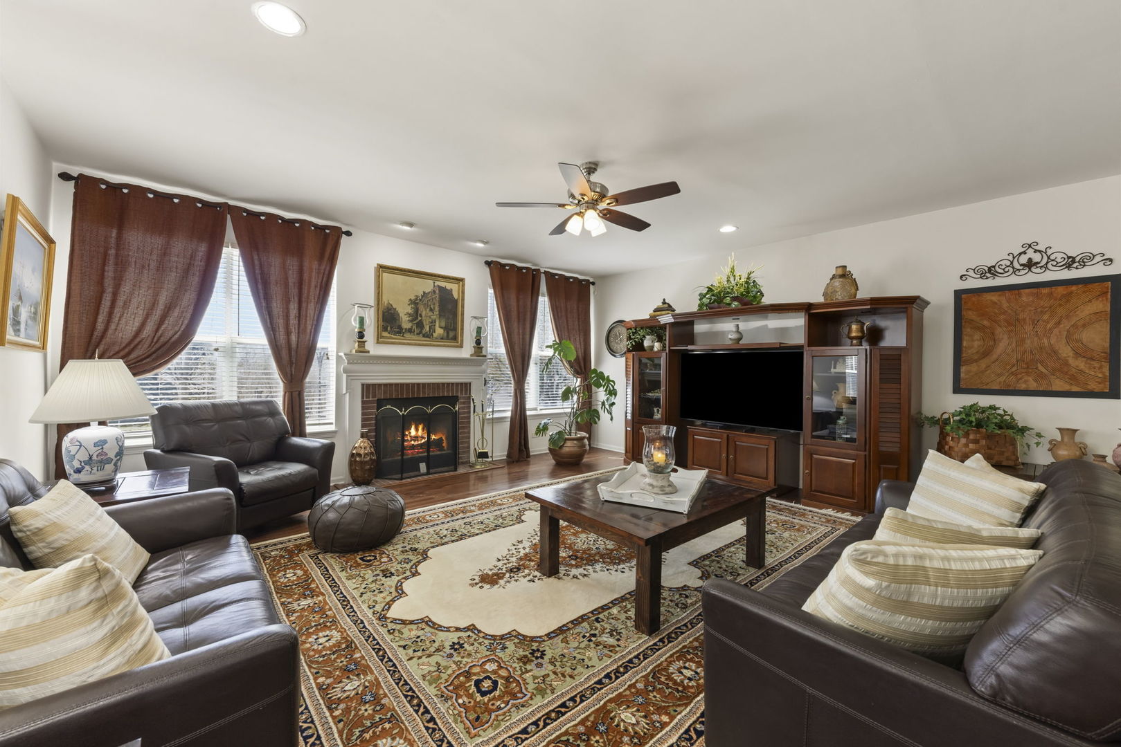 12937 Grande Poplar Circle, Plainfield, IL 60585