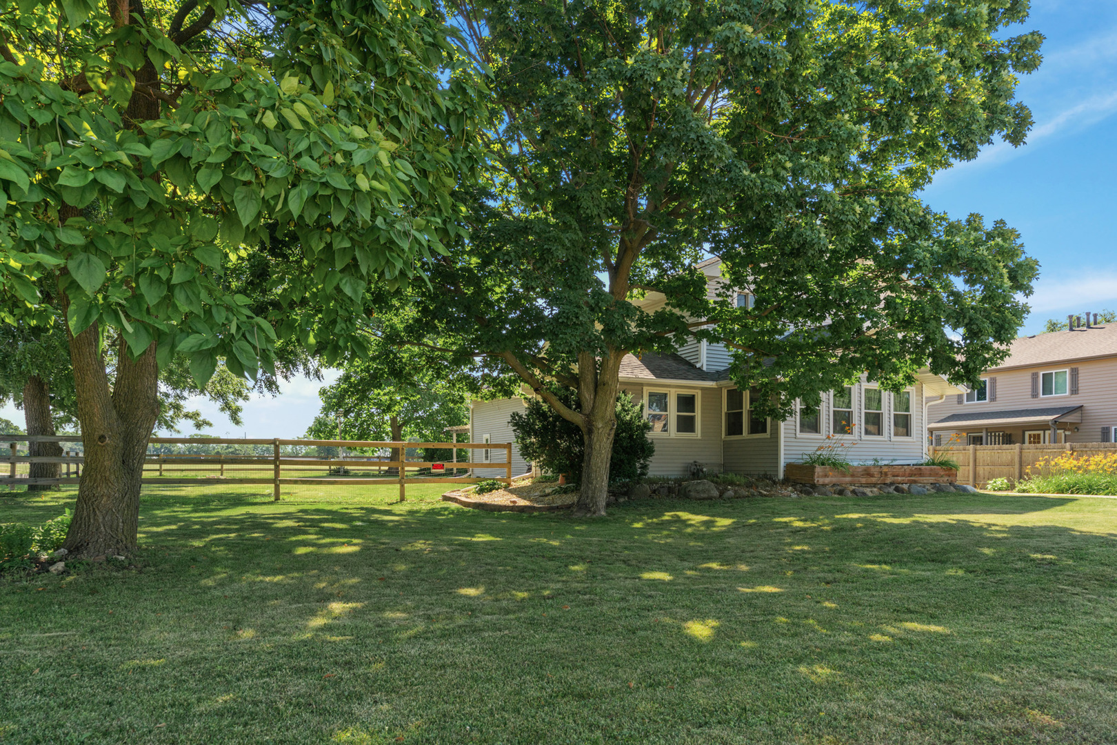 206 Washington Street, Oswego, IL 60543