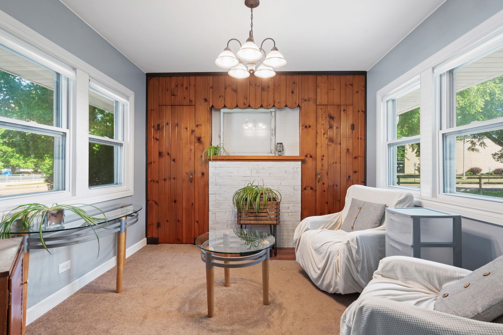 206 Washington Street, Oswego, IL 60543