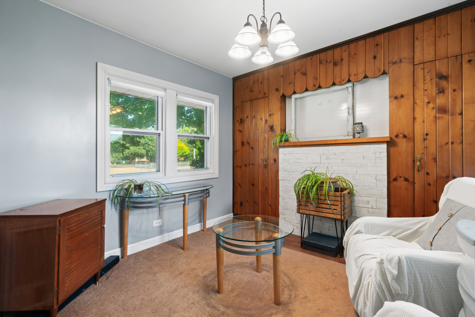 206 Washington Street, Oswego, IL 60543