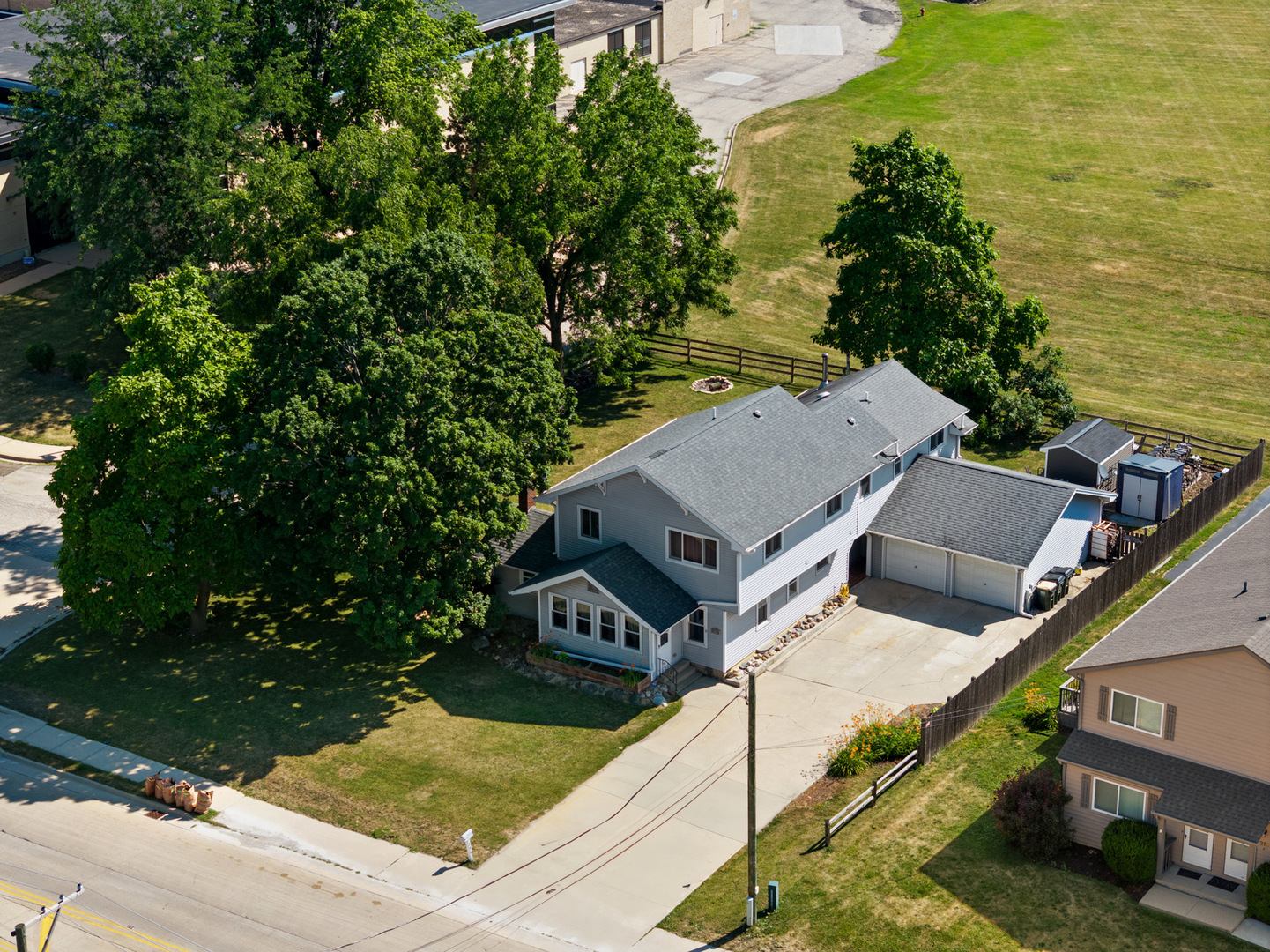 206 Washington Street, Oswego, IL 60543