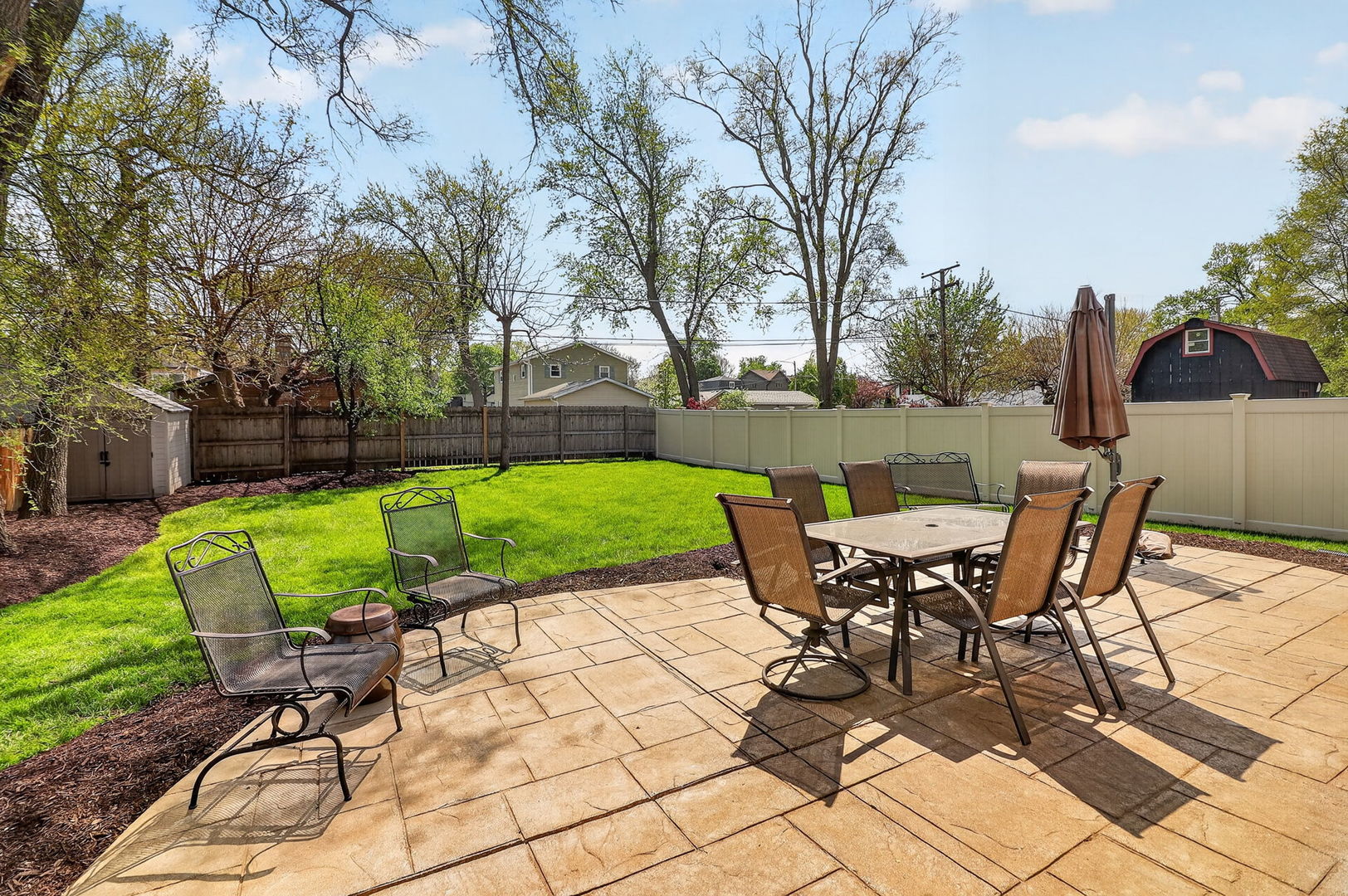 1039 Carol Street, Downers Grove, IL 60516