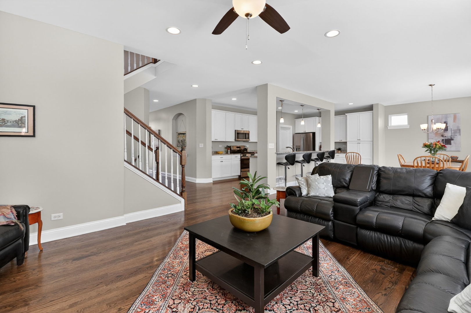 1039 Carol Street, Downers Grove, IL 60516