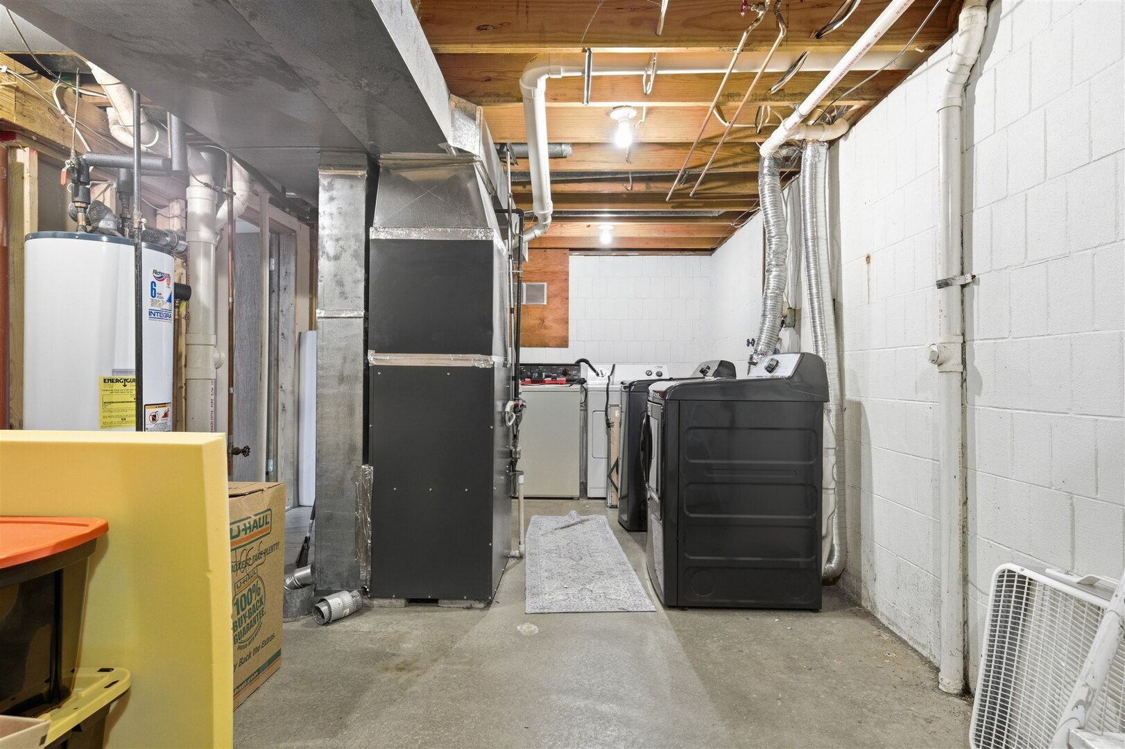 35 Aberdeen Way, Bloomington, IL 61704