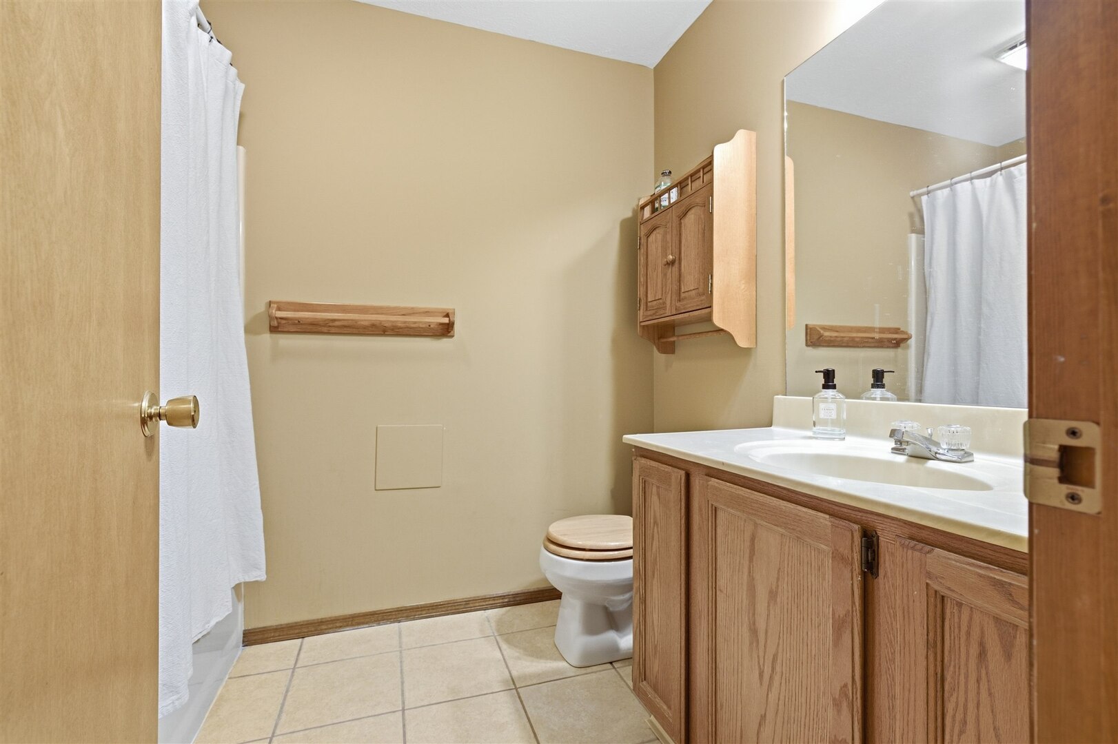 35 Aberdeen Way, Bloomington, IL 61704