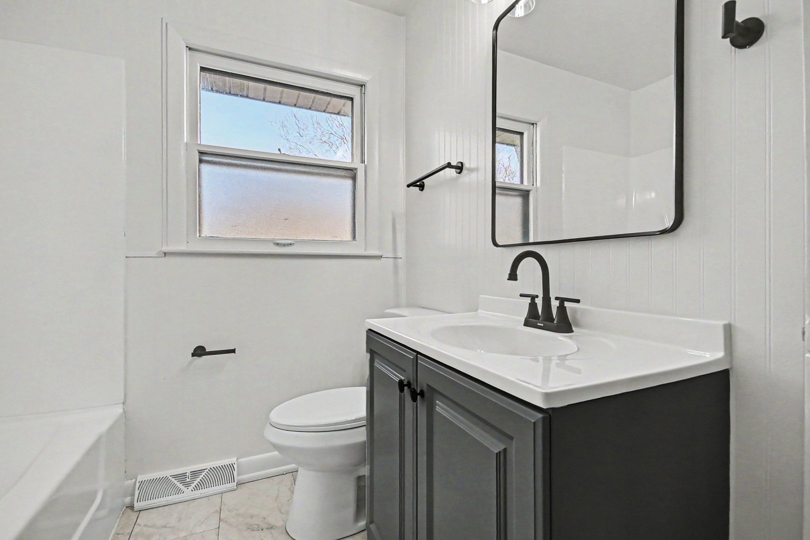 750 Duncan Drive, Aurora, IL 60506