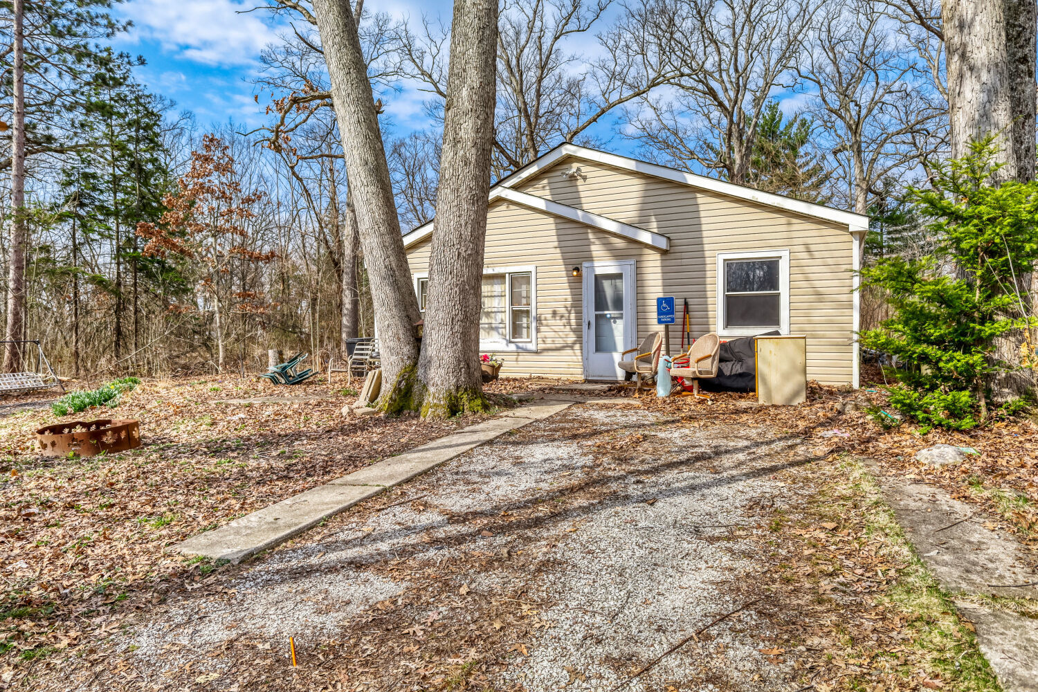 1705 Norfolk Avenue, Crete, IL 60417