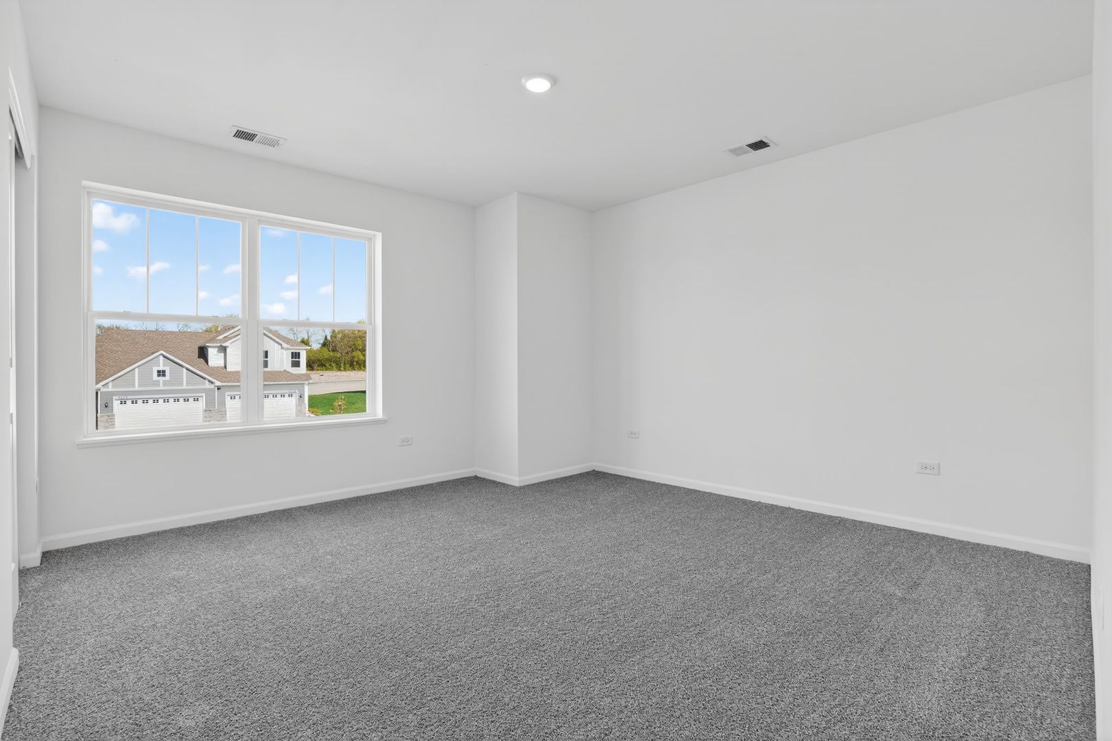 4225 Meadowridge Road, Woodstock, IL 60098