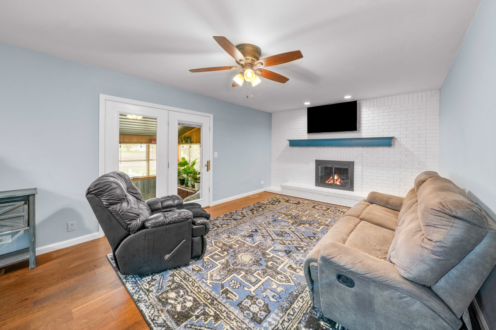 1758 N 44th Road, Leland, IL 60531