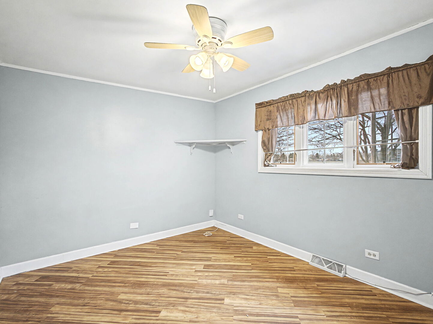 8621 Natchez Avenue, Burbank, IL 60459