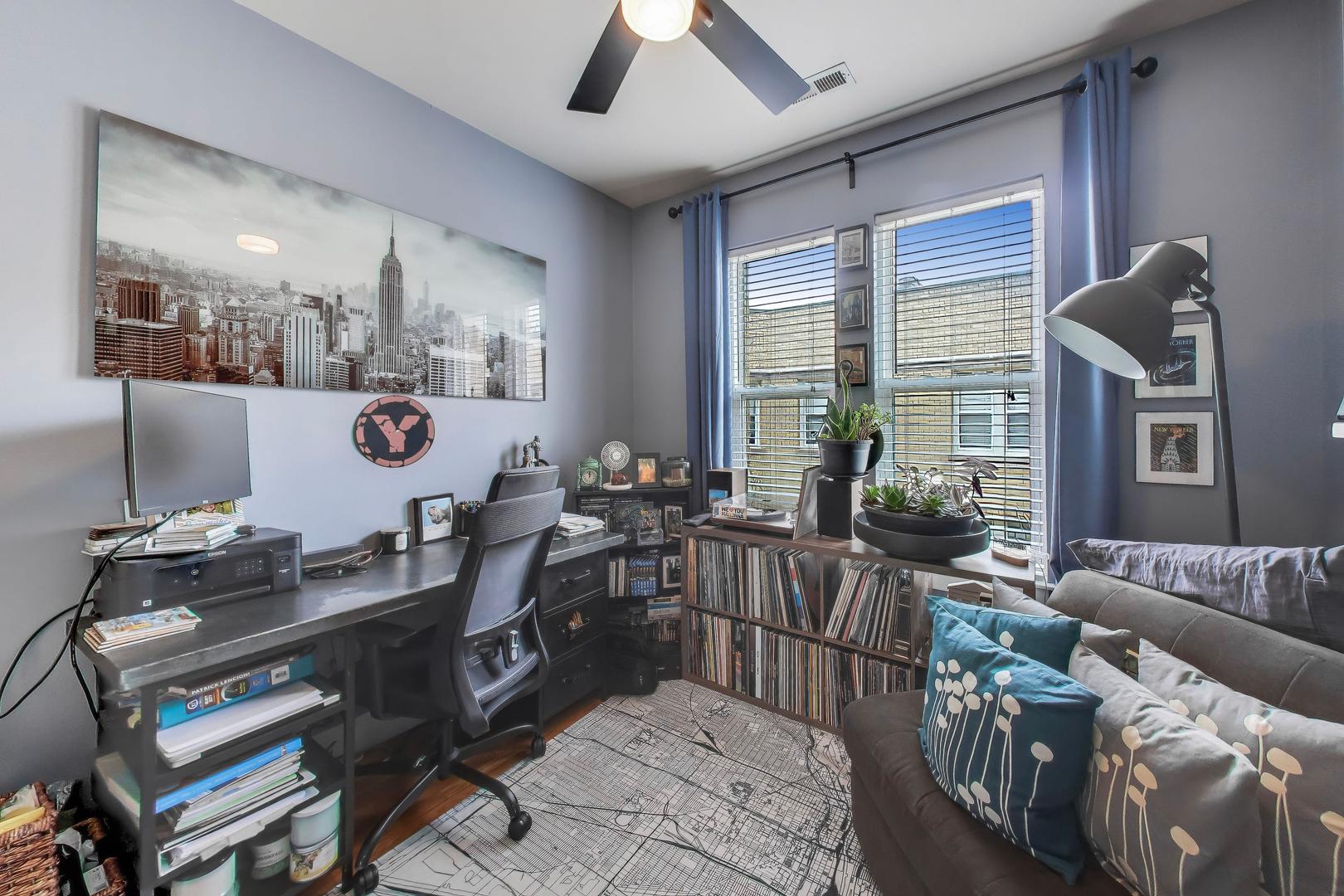 6813 N Lakewood Avenue #3W, Chicago, IL 60626