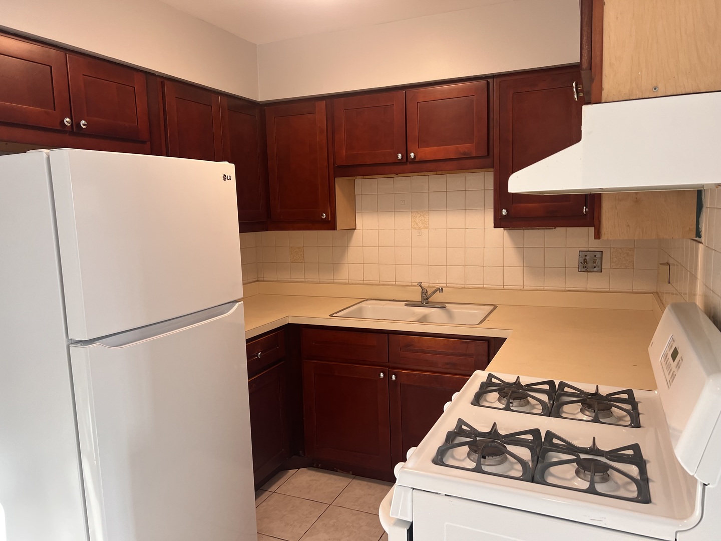 1303 N Baldwin Court #B3, Palatine, IL 60074