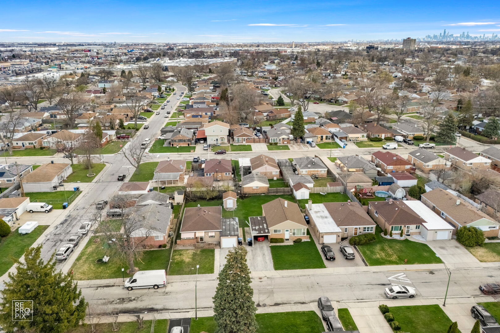 4680 W 83rd Street, Chicago, IL 60652