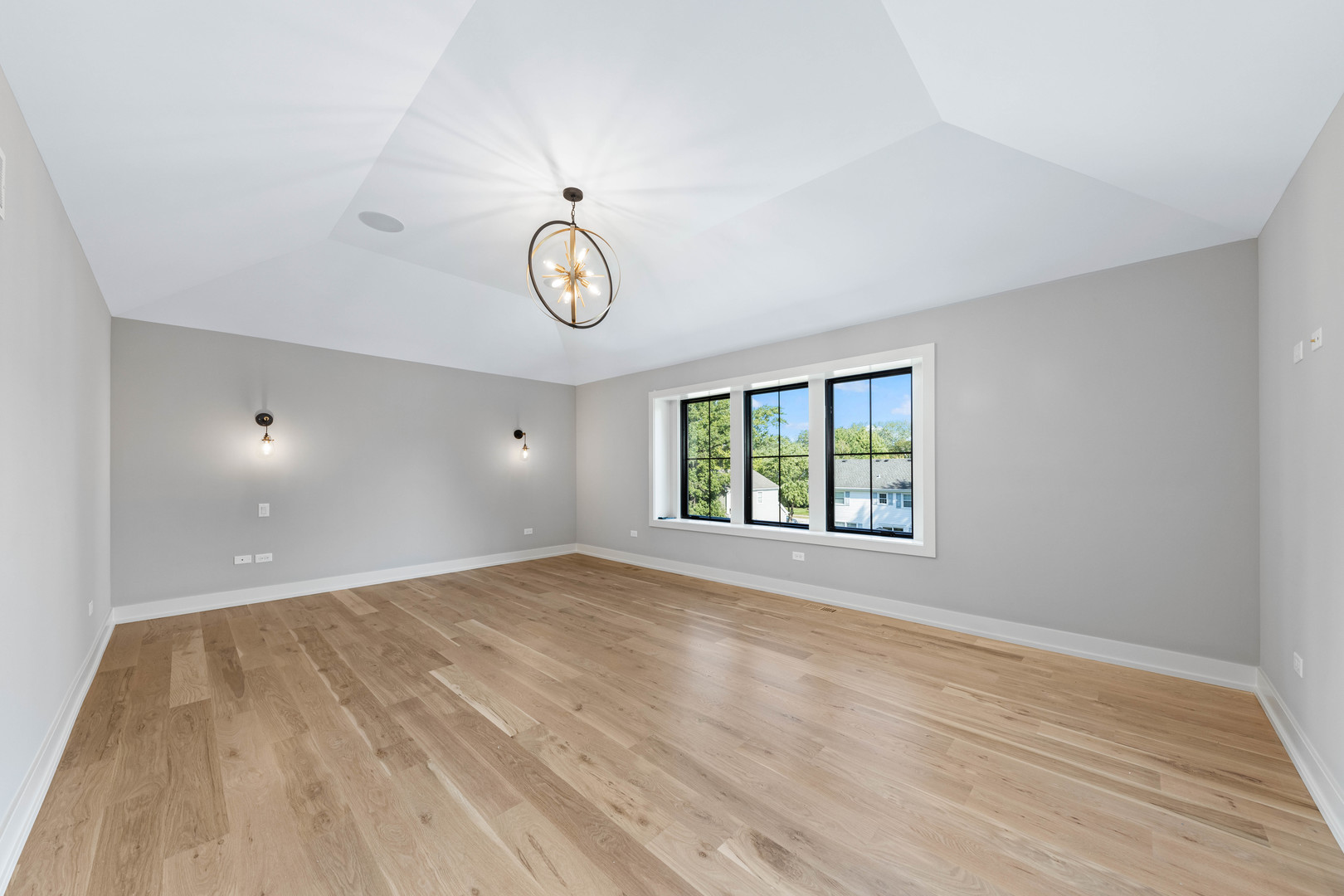 1314 N Eagle Street, Naperville, IL 60563