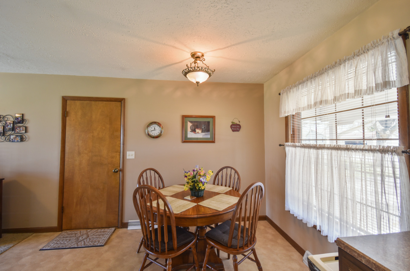 1507 S Oak Street, Pontiac, IL 61764