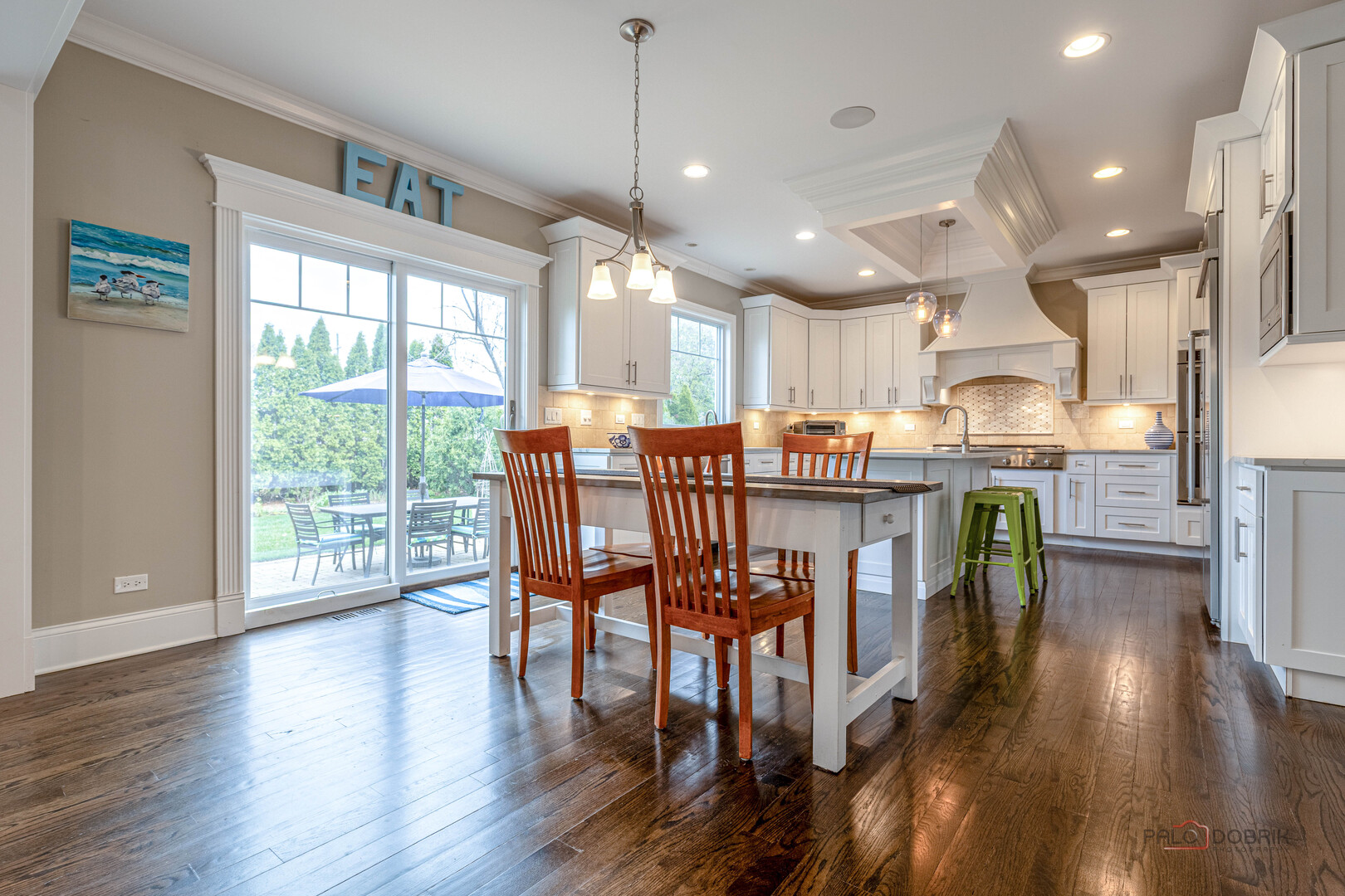 1849 N Chestnut Avenue, Arlington Heights, IL 60004