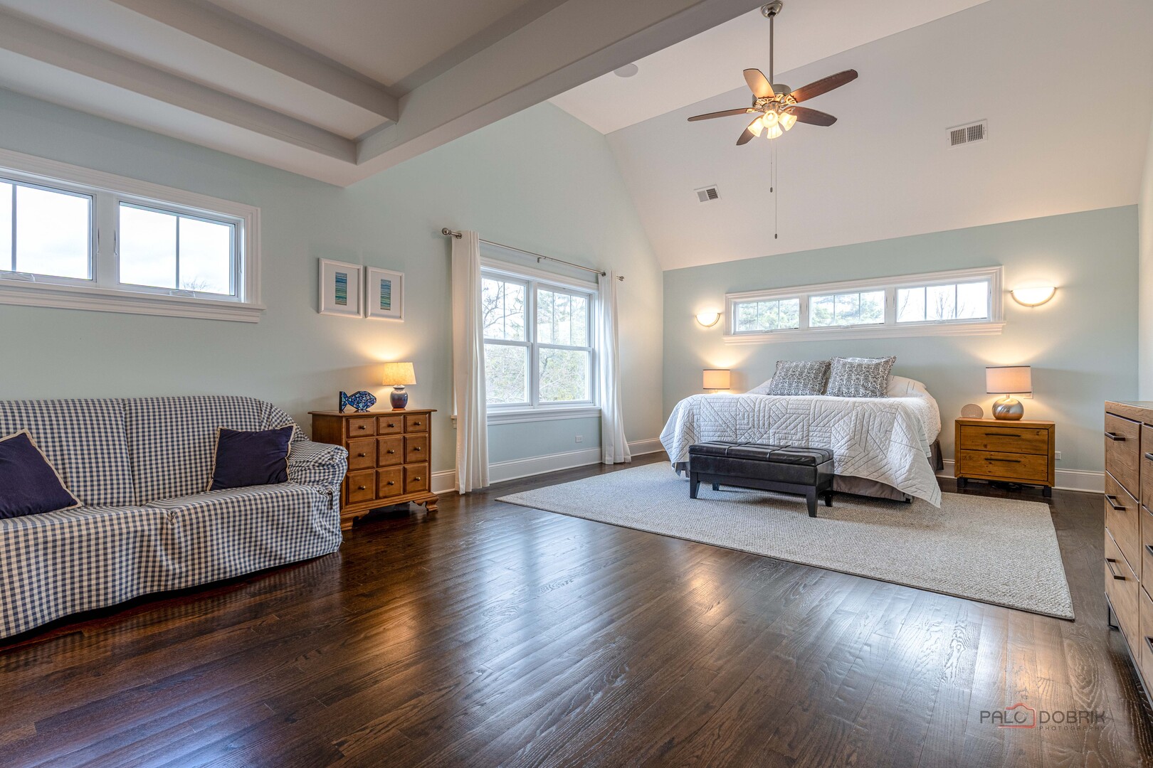 1849 N Chestnut Avenue, Arlington Heights, IL 60004