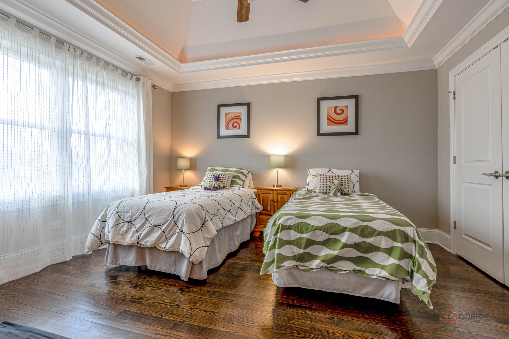 1849 N Chestnut Avenue, Arlington Heights, IL 60004