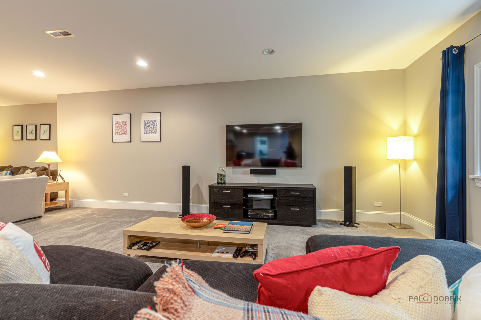 1849 N Chestnut Avenue, Arlington Heights, IL 60004