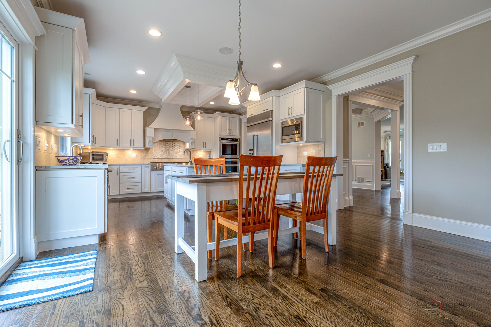 1849 N Chestnut Avenue, Arlington Heights, IL 60004