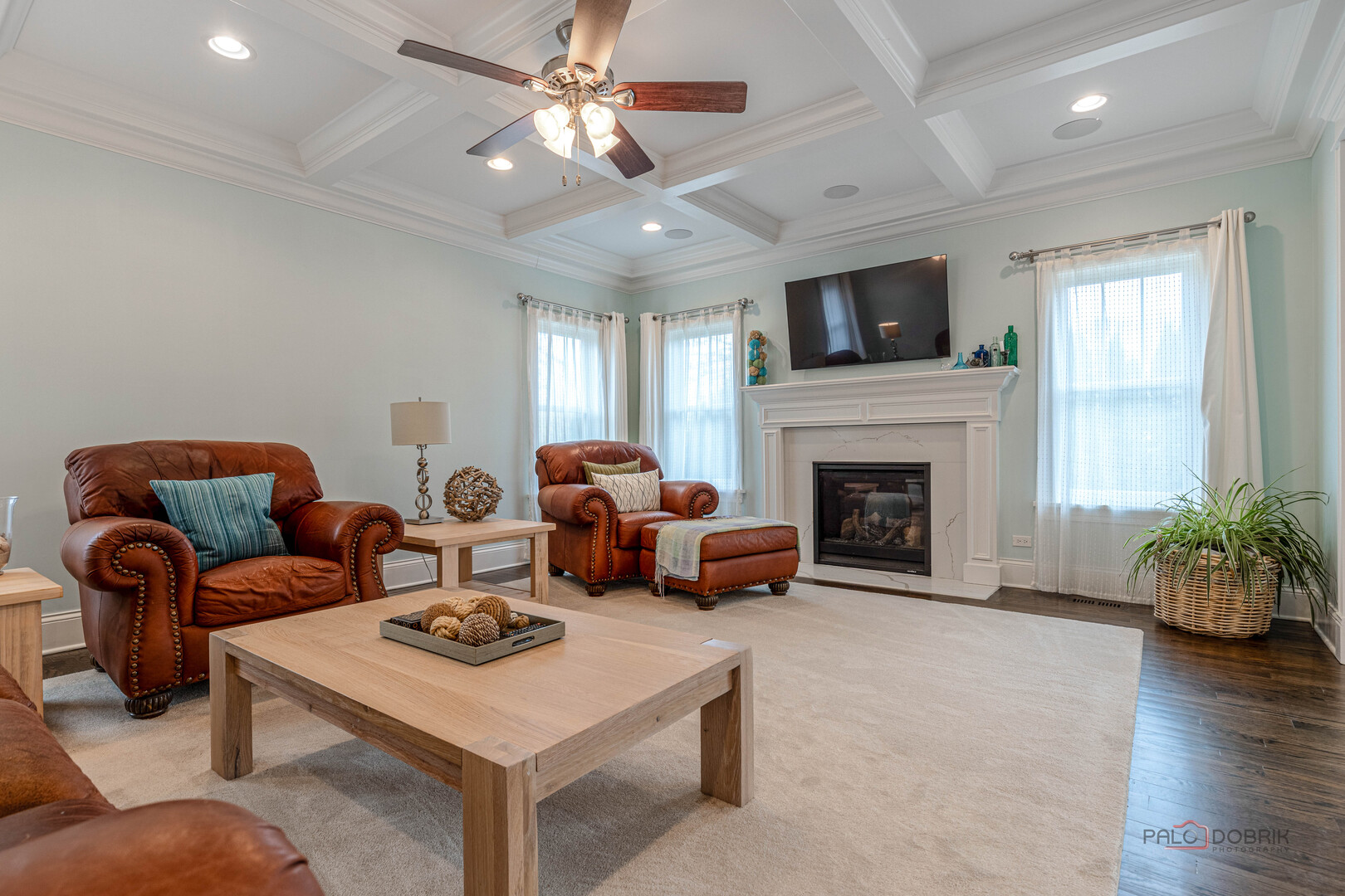 1849 N Chestnut Avenue, Arlington Heights, IL 60004