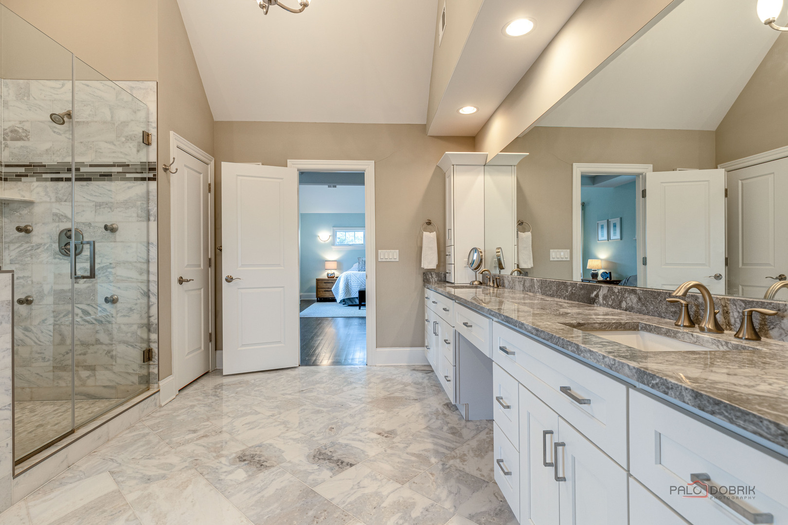 1849 N Chestnut Avenue, Arlington Heights, IL 60004